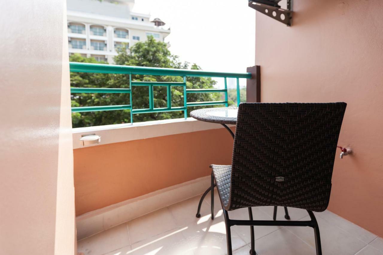 Vabua Asotel Bangkok Ngoại thất bức ảnh